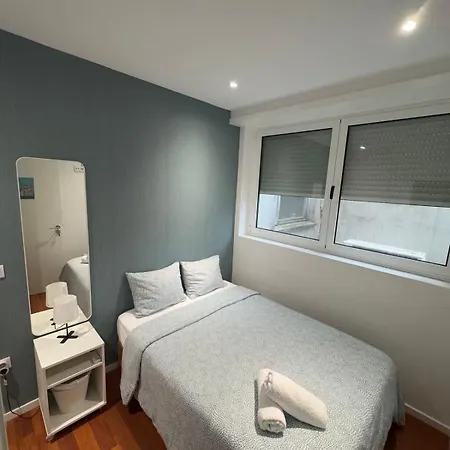 בית הארחה Aliados פורטו